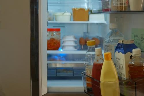 冷蔵庫の臭いを防ぐ方法